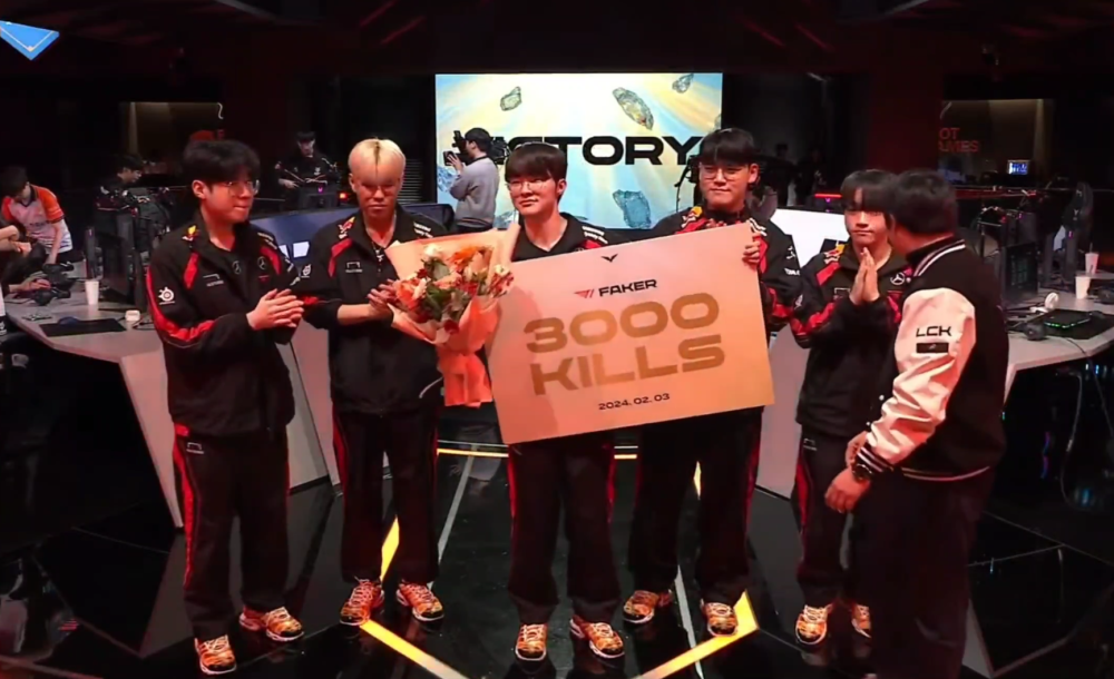 KT翻盘BRO,Faker拿下关键大龙顶尖较量小组赛,成为赛场最大亮点 KT翻盘BRO,Faker拿下关键大龙顶尖较量小组赛,成为赛场最大亮点